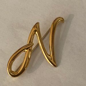 18 kt. Italian gold Initial N  Brooch.